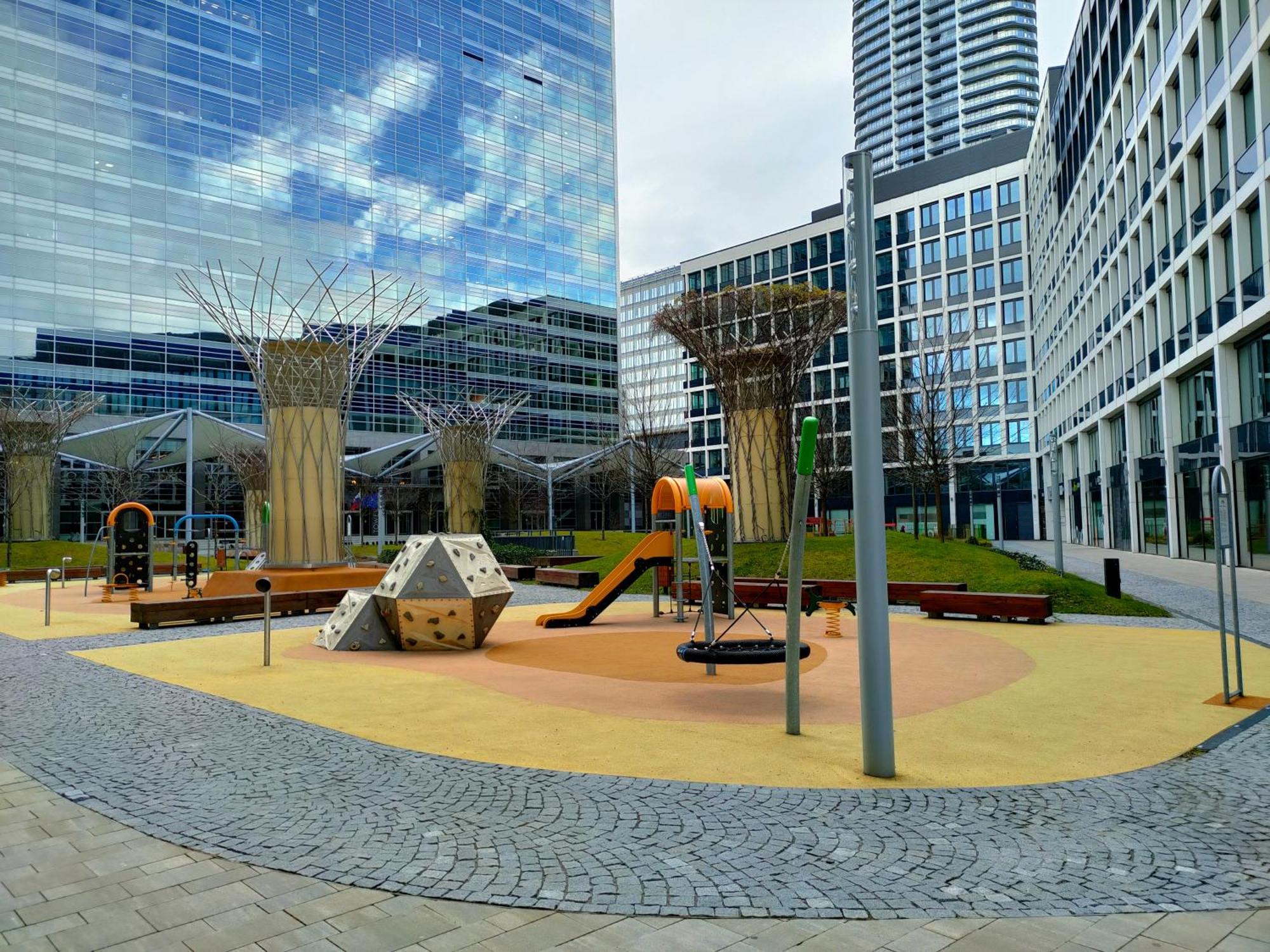Sag Romantic 22 Floor Panorama City Free Parking Free Wifi Μπρατισλάβα Εξωτερικό φωτογραφία