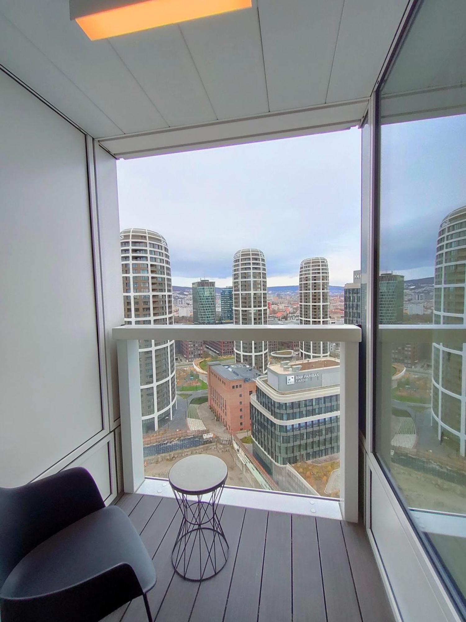 Sag Romantic 22 Floor Panorama City Free Parking Free Wifi Μπρατισλάβα Εξωτερικό φωτογραφία